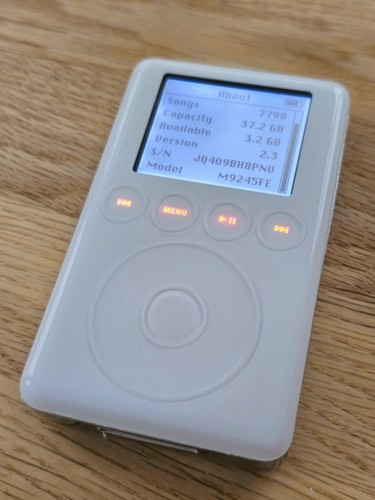 Apple ipod classic 3rd gen - ipod,