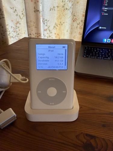 Apple ipod classic 4th - apple,
