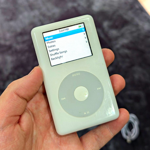 Apple ipod 4th - ipod, 20gb