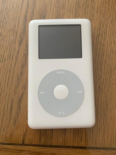 128gb apple ipod classic - 128gb, 4th